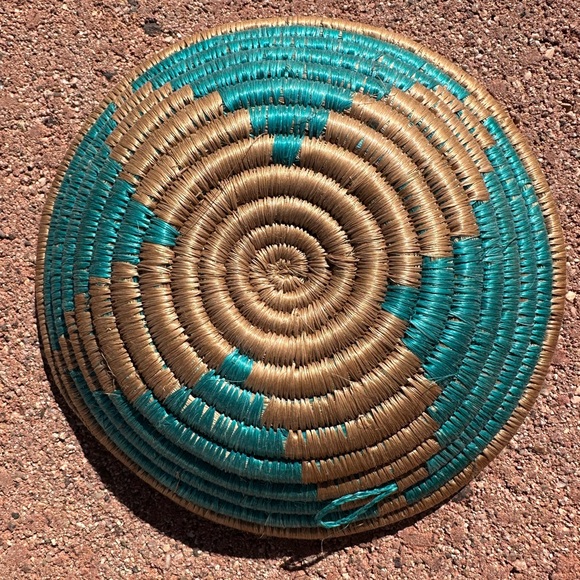 African Hand Woven Baskets 6- 7” Assorted colors available - Picture 8 of 8